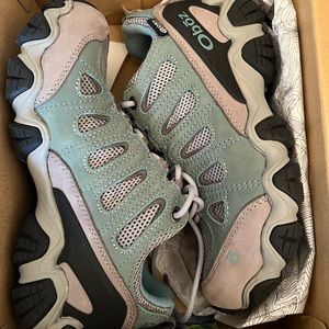Oboz Sawtooth II Low  B-Dry Woman’s Hiking Shoes Mineral Blue Size 7 M